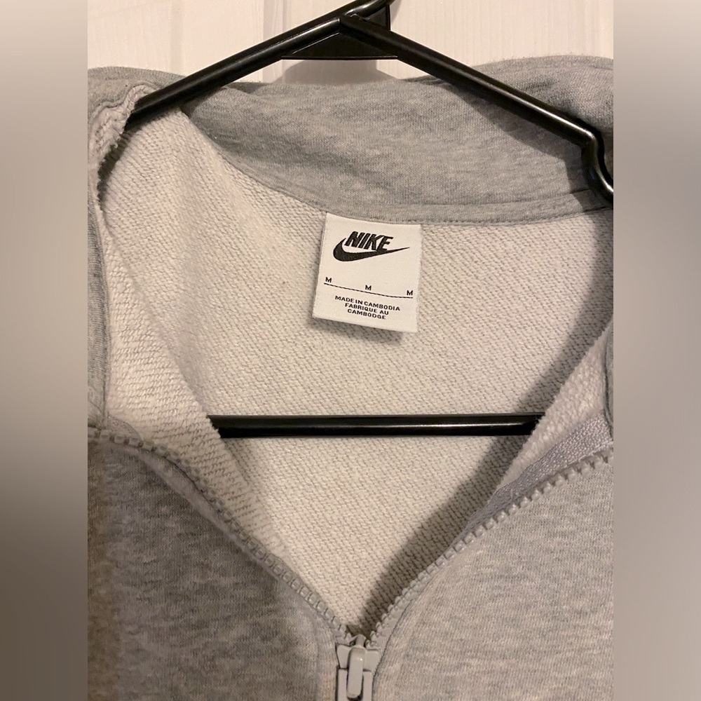Nike Quarter-zip - Picture 3 of 3
